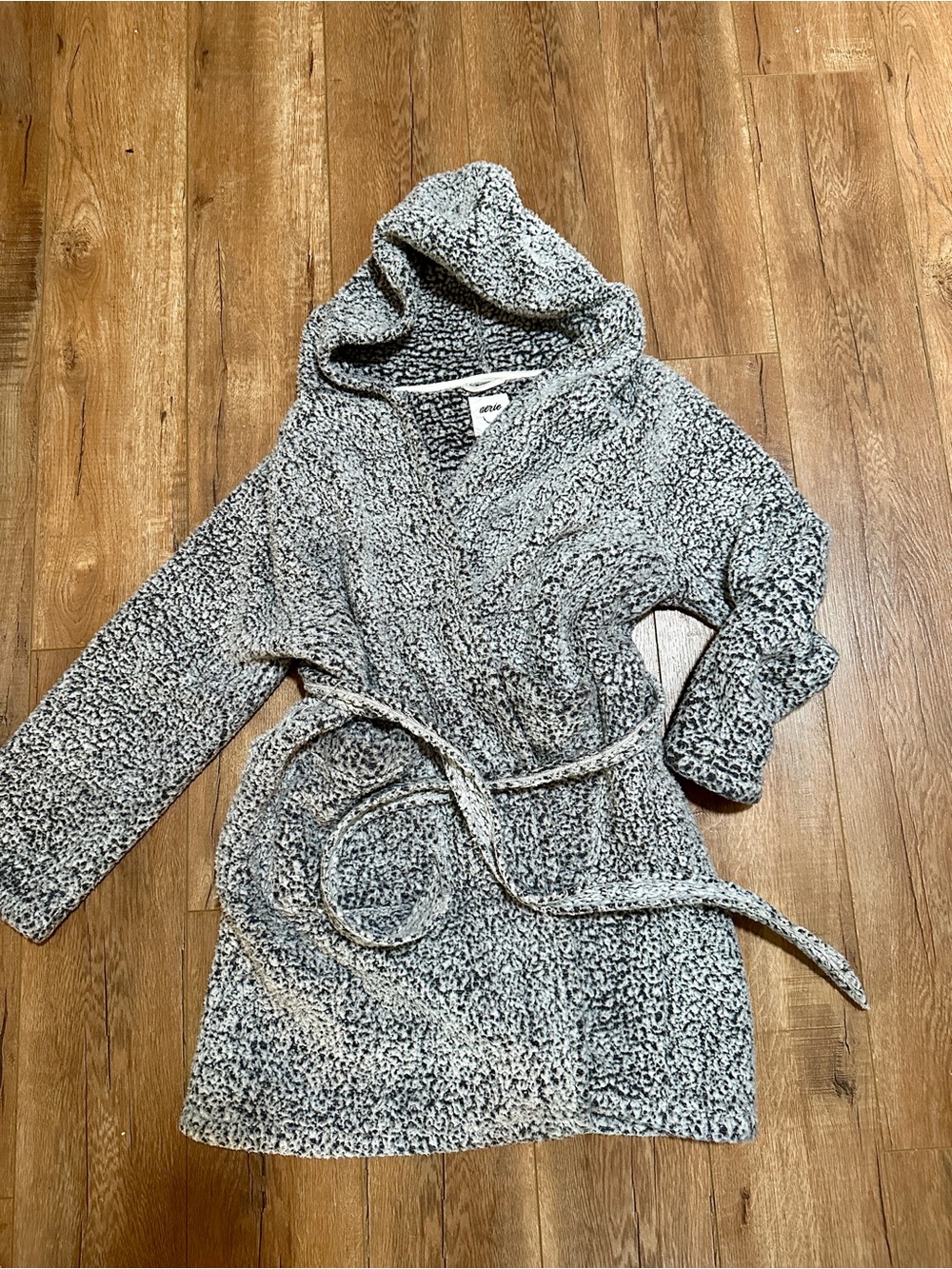 aerie Plush Hooded Robe-Size Medium in Heather Gray Tie Waist
